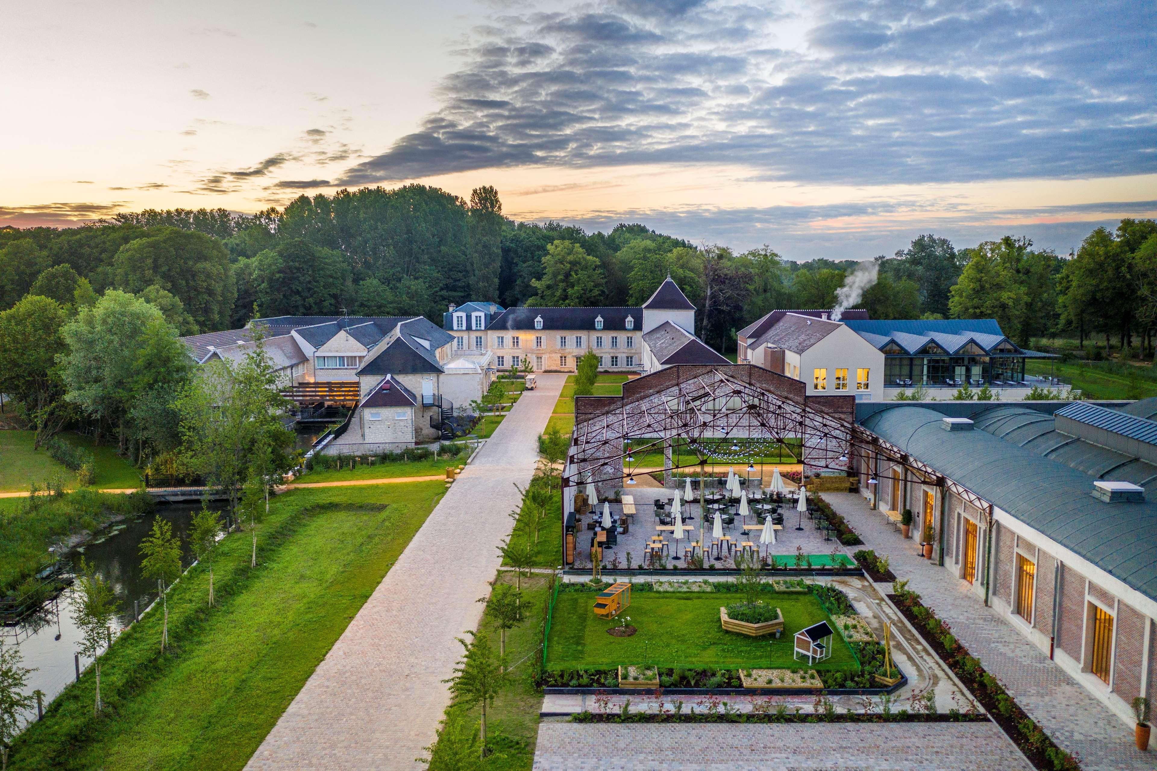 Hyatt Regency Chantilly Vineuil-Saint-Firmin Екстериор снимка