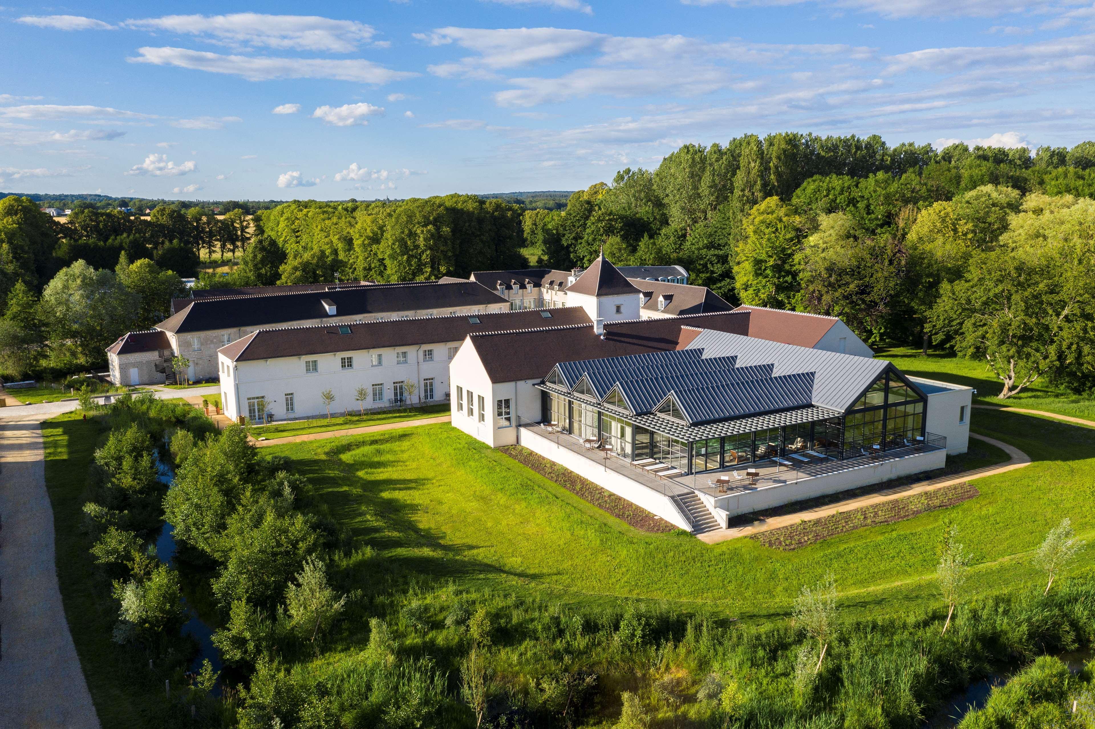 Hyatt Regency Chantilly Vineuil-Saint-Firmin Екстериор снимка